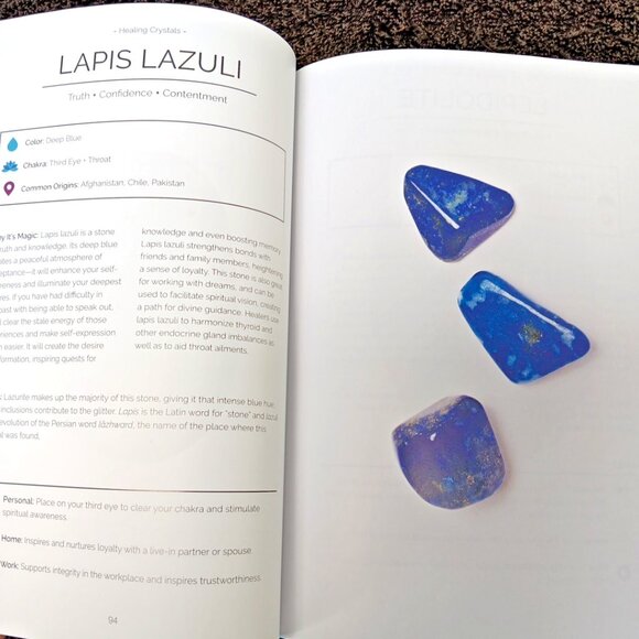The Beginner's Guide to Crystals: The Everyday Magic of Crystal Healing by Lisa - Picture 8 of 9
